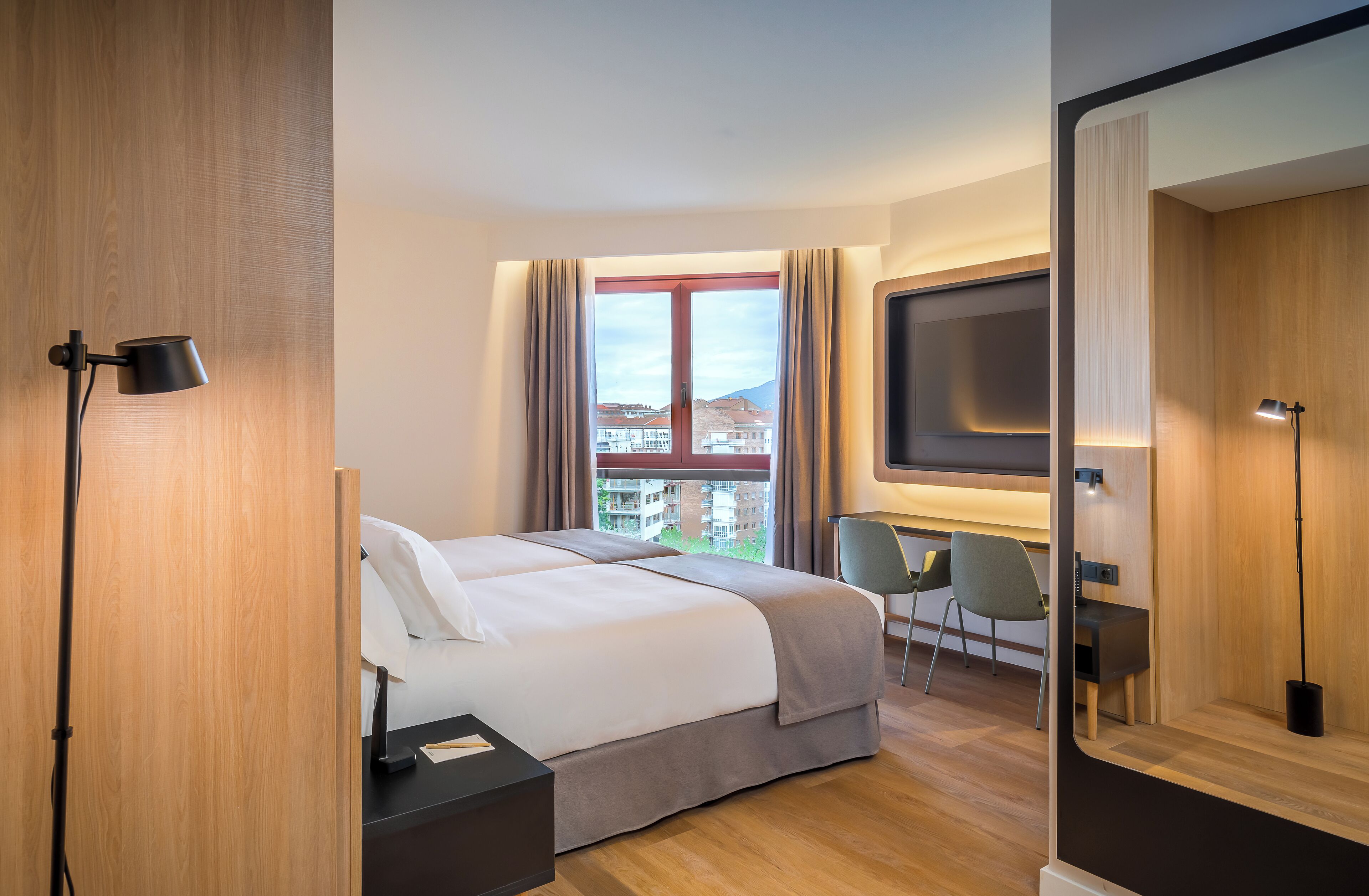 premium bedding, minibar, in-room safe, individually furnished