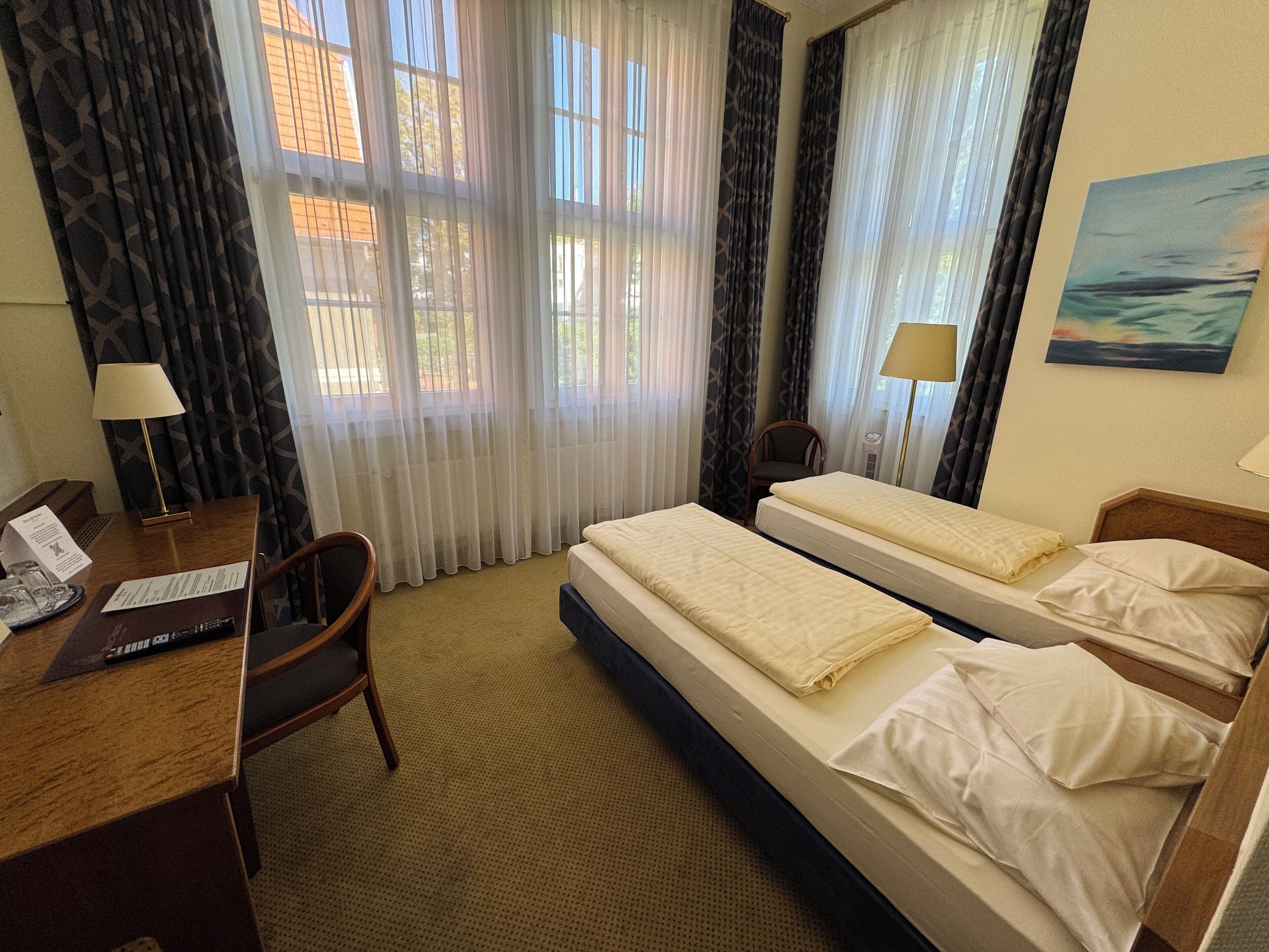 standard double room | premium bedding, select comfort beds, minibar, in-room safe