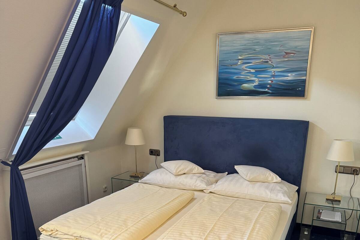 1 bedroom, premium bedding, Select Comfort beds, minibar