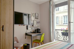 Camera Deluxe, letti multipli, non fumatori | Biancheria da letto di alta qualità, materassi a doppio strato