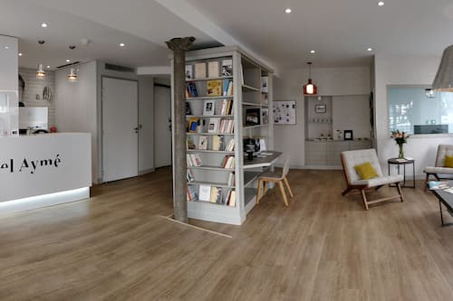 Lobby sitting area