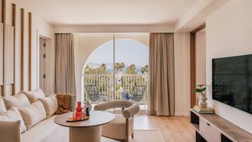 Premium bedding, minibar, in-room safe, blackout curtains