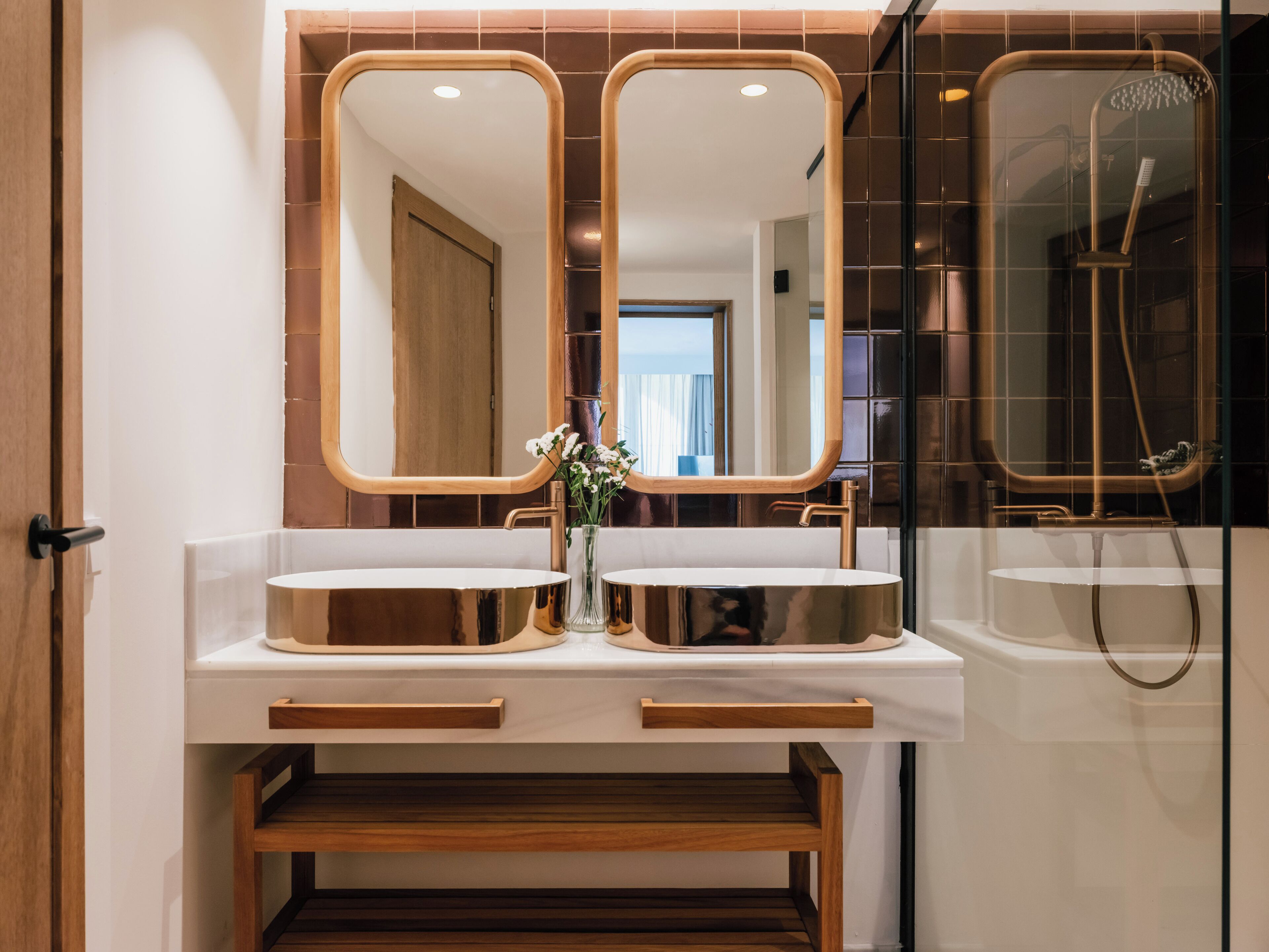 Free toiletries, hair dryer, bathrobes, slippers