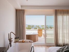 Artículos de tocador gratuitos, secador de pelo, batas, pantuflas