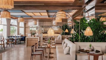 3 restaurantes, cocina mediterránea