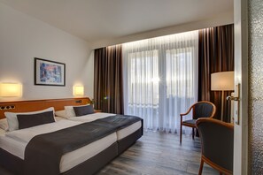 Comfort Double Room | Premium bedding, pillowtop beds, in-room safe, desk