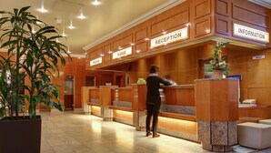 Reception - Centro Hotel Residence (Bonn)