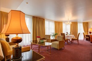 Televisión de pantalla plana