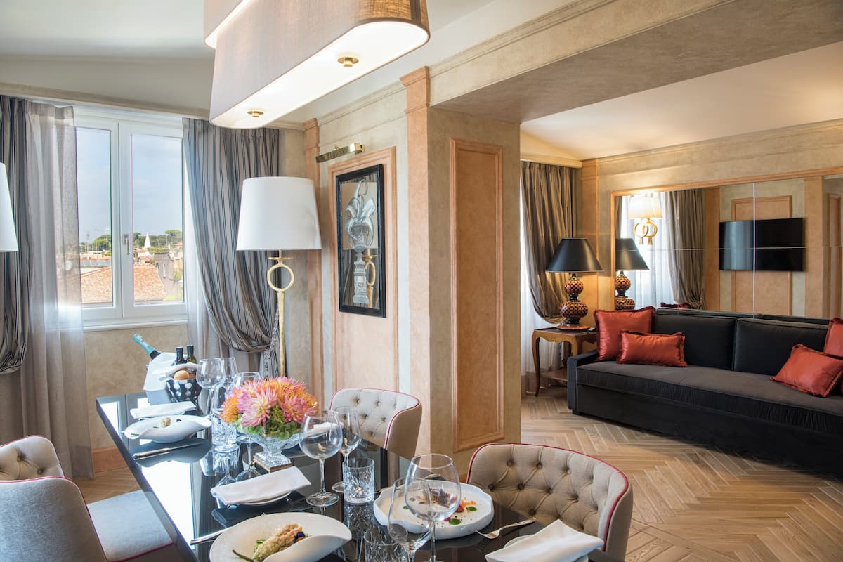 Roman Dream Suite | 1 bedroom, premium bedding, minibar, in-room safe