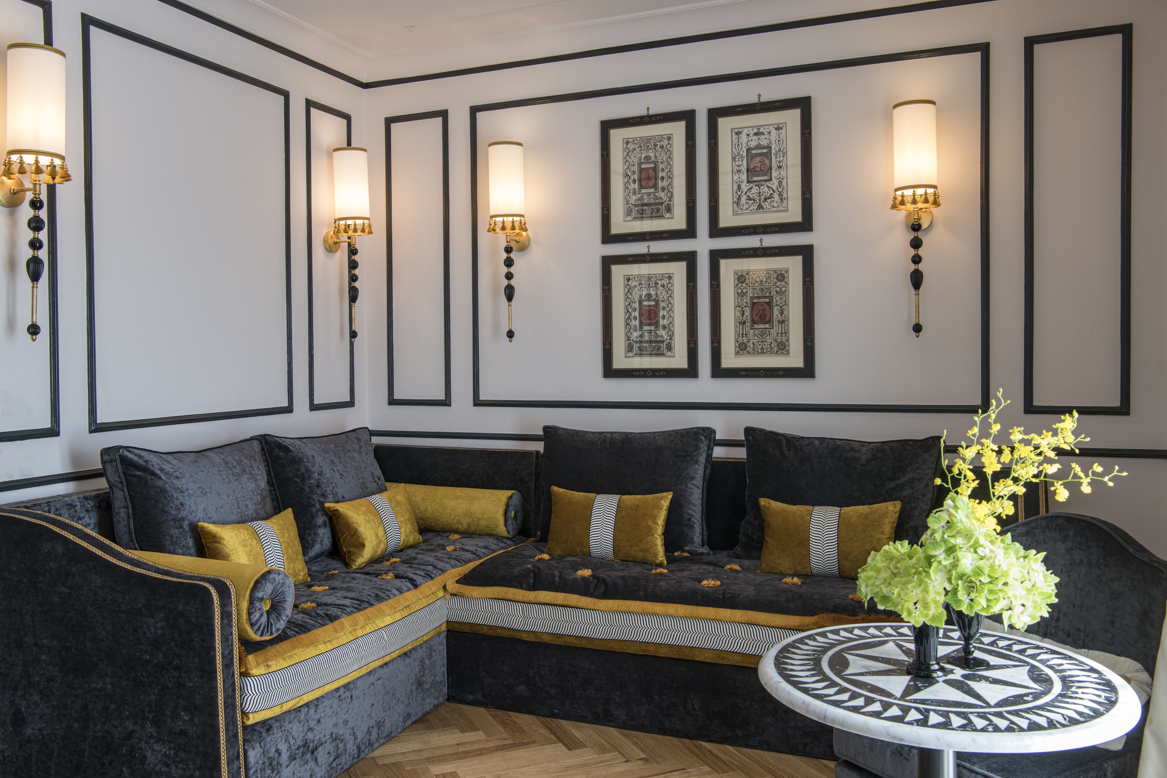 suite balcony | living area | lcd tv