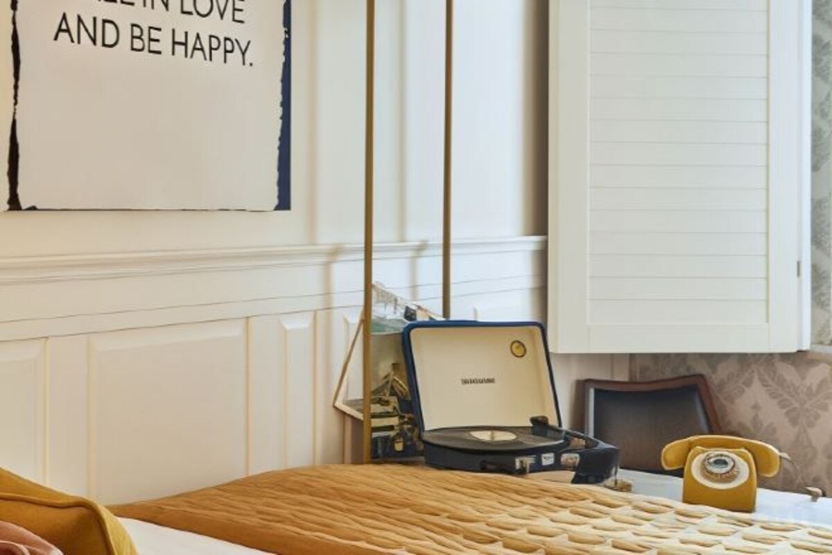 In-room safe, desk, laptop workspace, iron/ironing board (on request)