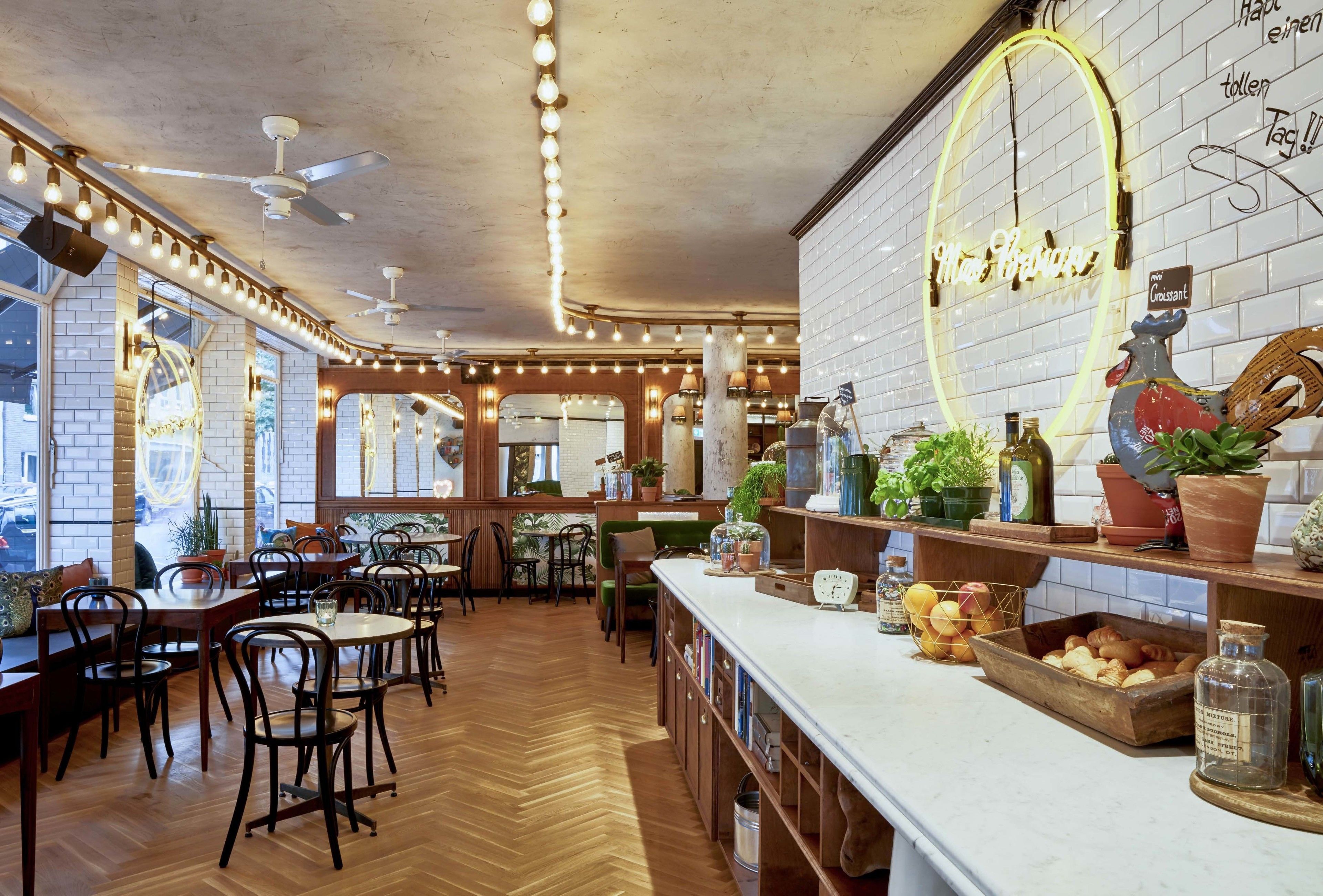 Daily buffet breakfast (EUR 17 per person)