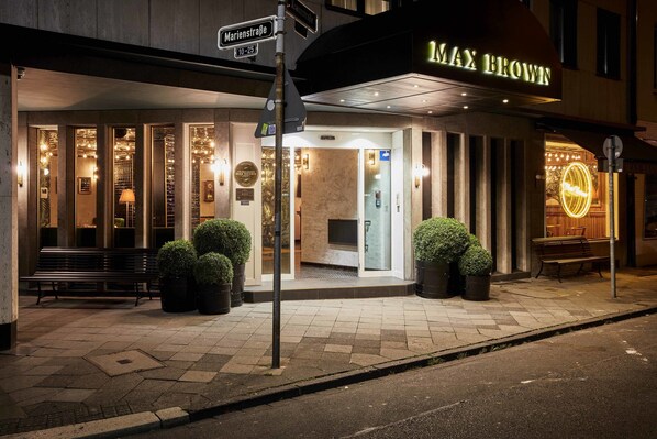 Είσοδος καταλύματος