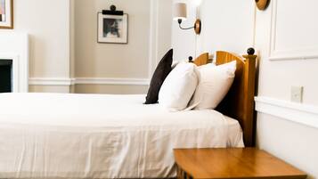 Habitación doble Premium | Escritorio, tabla de planchar con plancha, cuna de viaje y wifi gratis