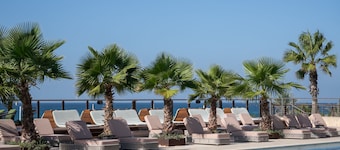 Dan Accadia Hotel