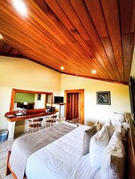 高级双人房, 2 张双人床, 阳台, 花园景观 | 客房内保险箱、办公桌、婴儿床、免费折叠床/加床