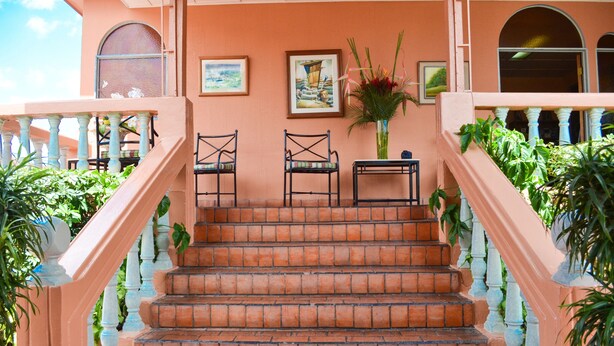 Staircase - Hotel Vesuvio (San José)