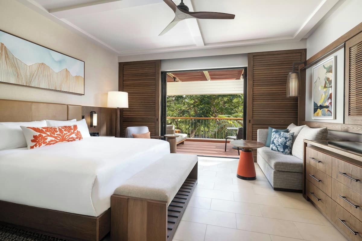 1 bedroom, premium bedding, in-room safe, desk