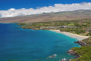 View from property - Mauna Kea Beach Hotel, Autograph Collection (Kamuela)