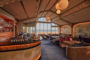 Bar (en la propiedad)