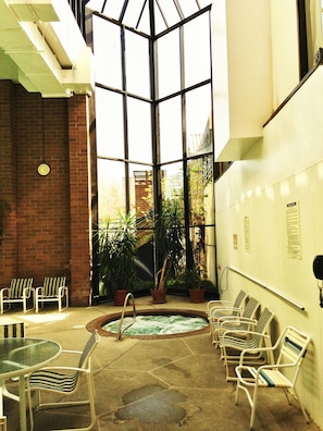 Bain à remous intérieur