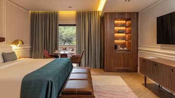 Suite junior, balcón | Sábanas de algodón egipcio y ropa de cama de alta calidad