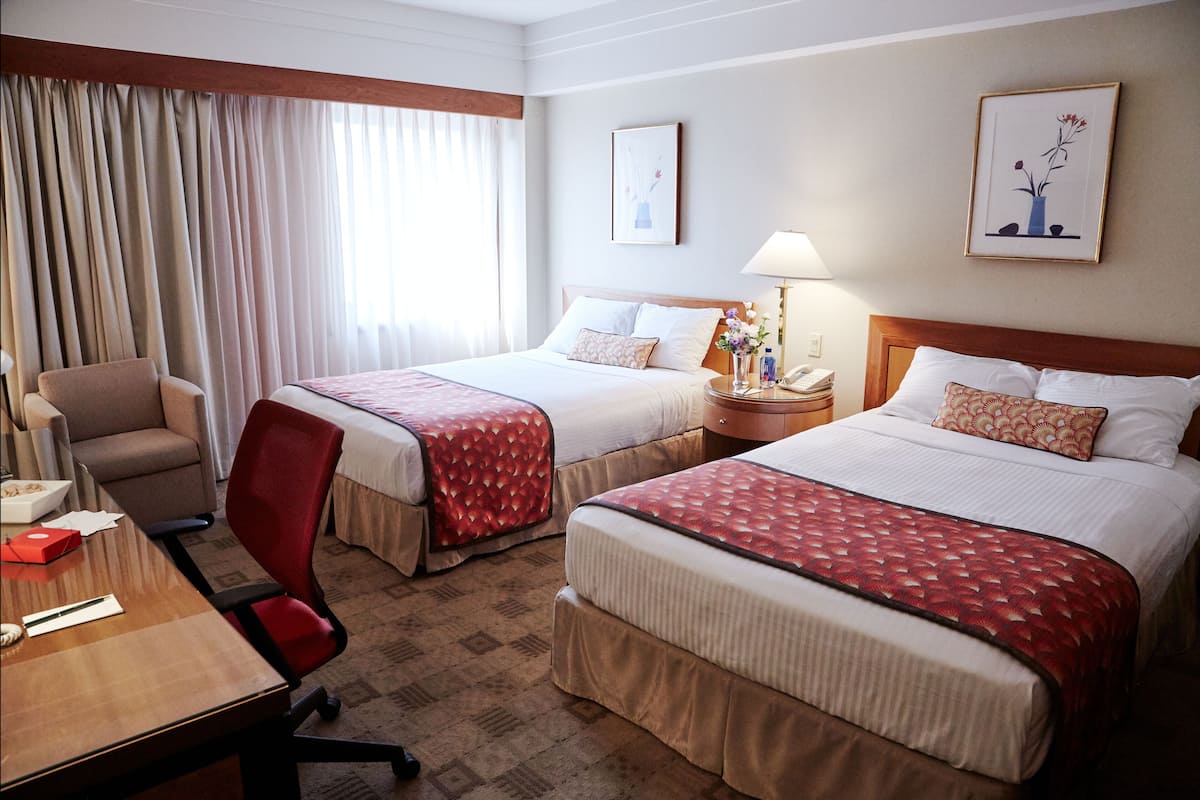 Ropa de cama hipoalergénica y minibar