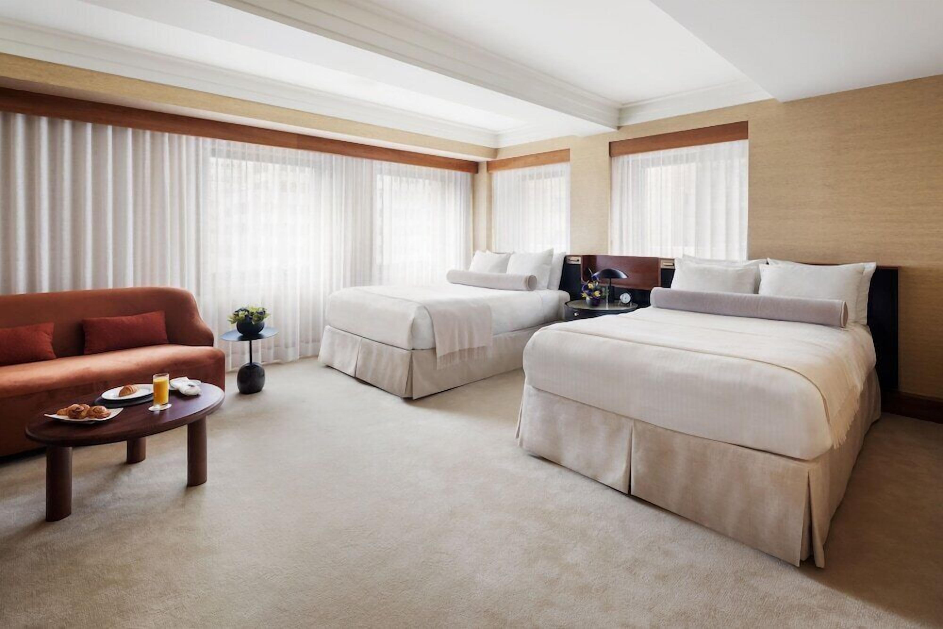 Ropa de cama hipoalergénica y minibar 