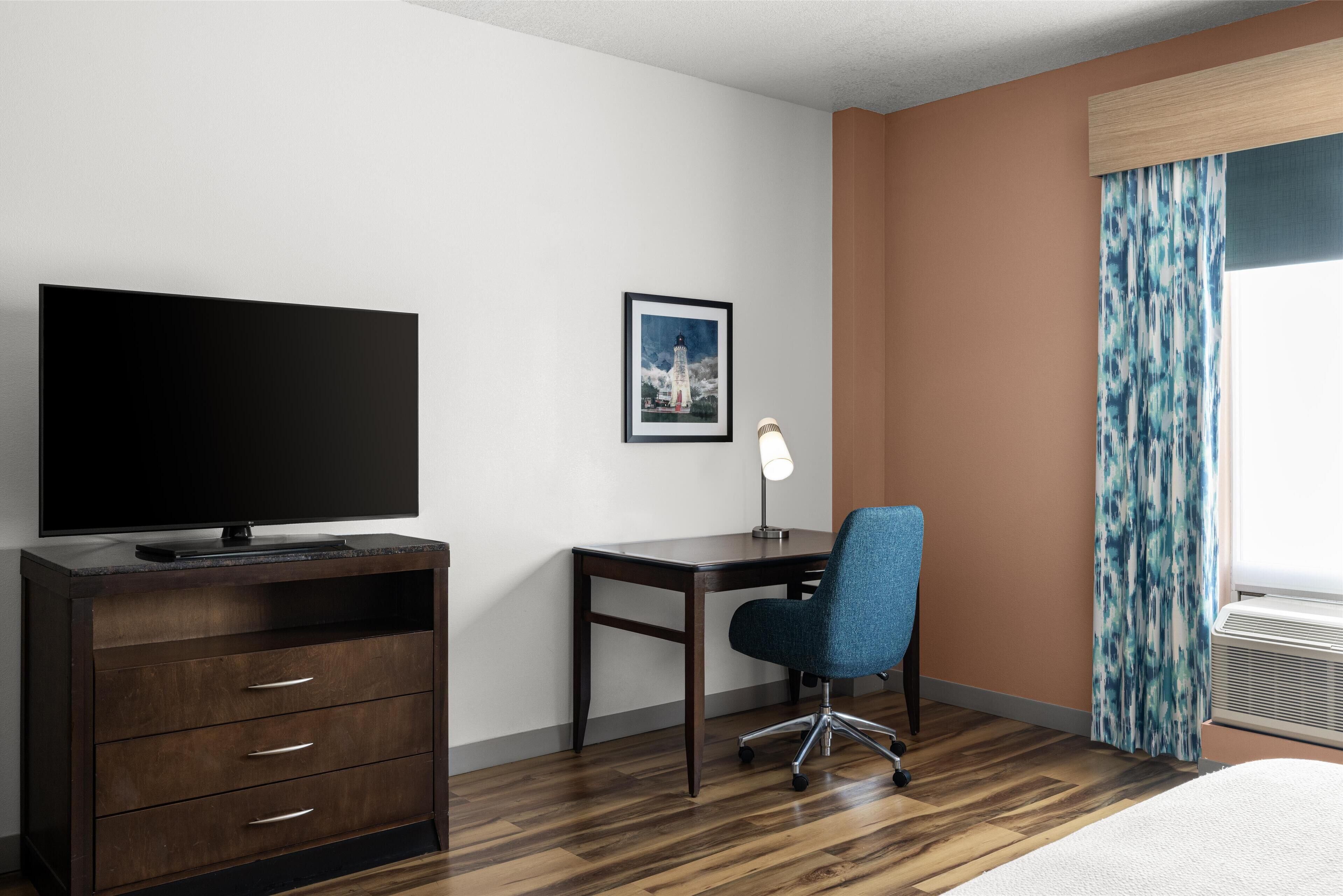 premium bedding, in-room safe, free cots/infant beds, rollaway beds