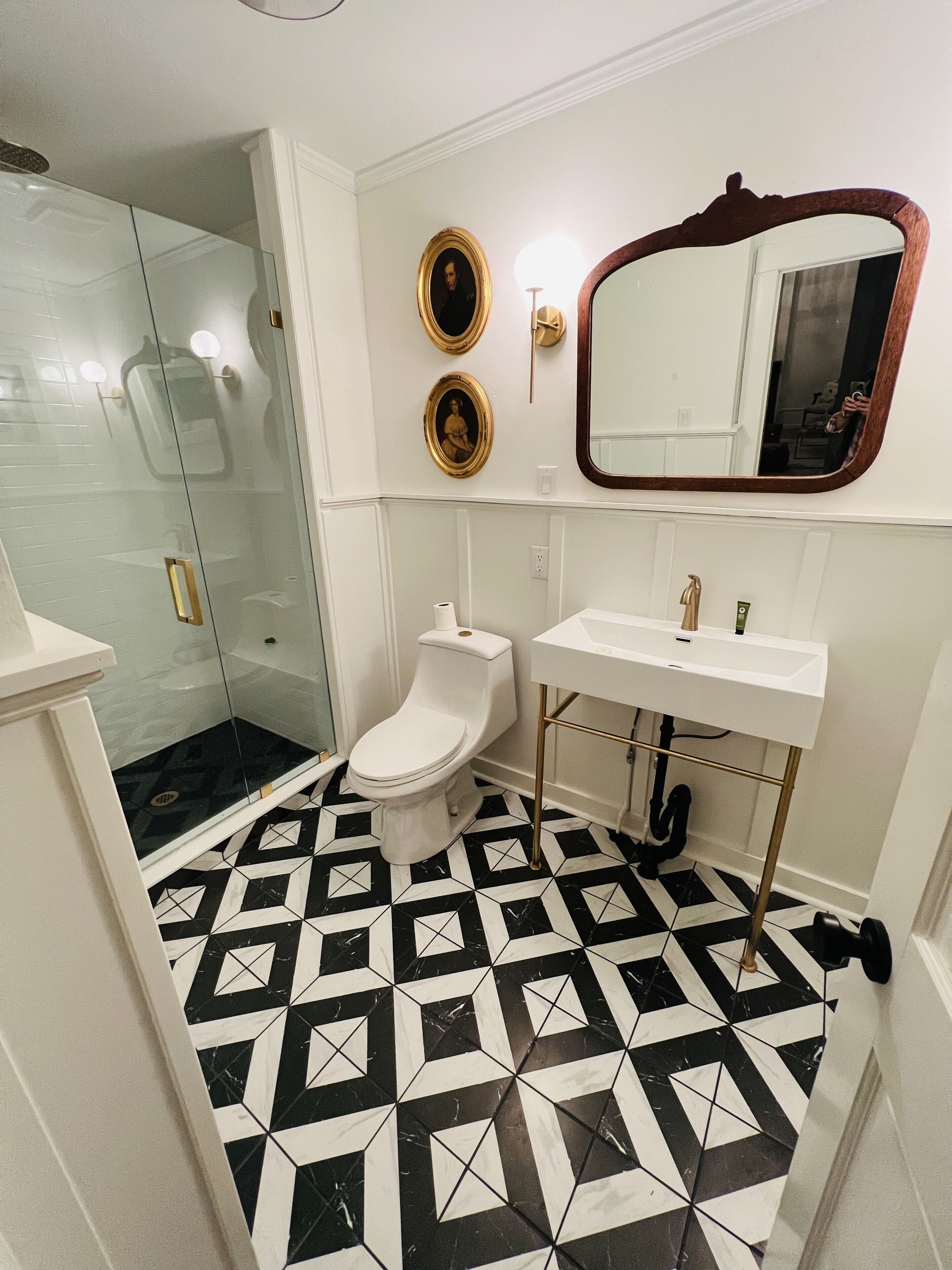 premium suite, ensuite (linden -premium guest ste) | bathroom