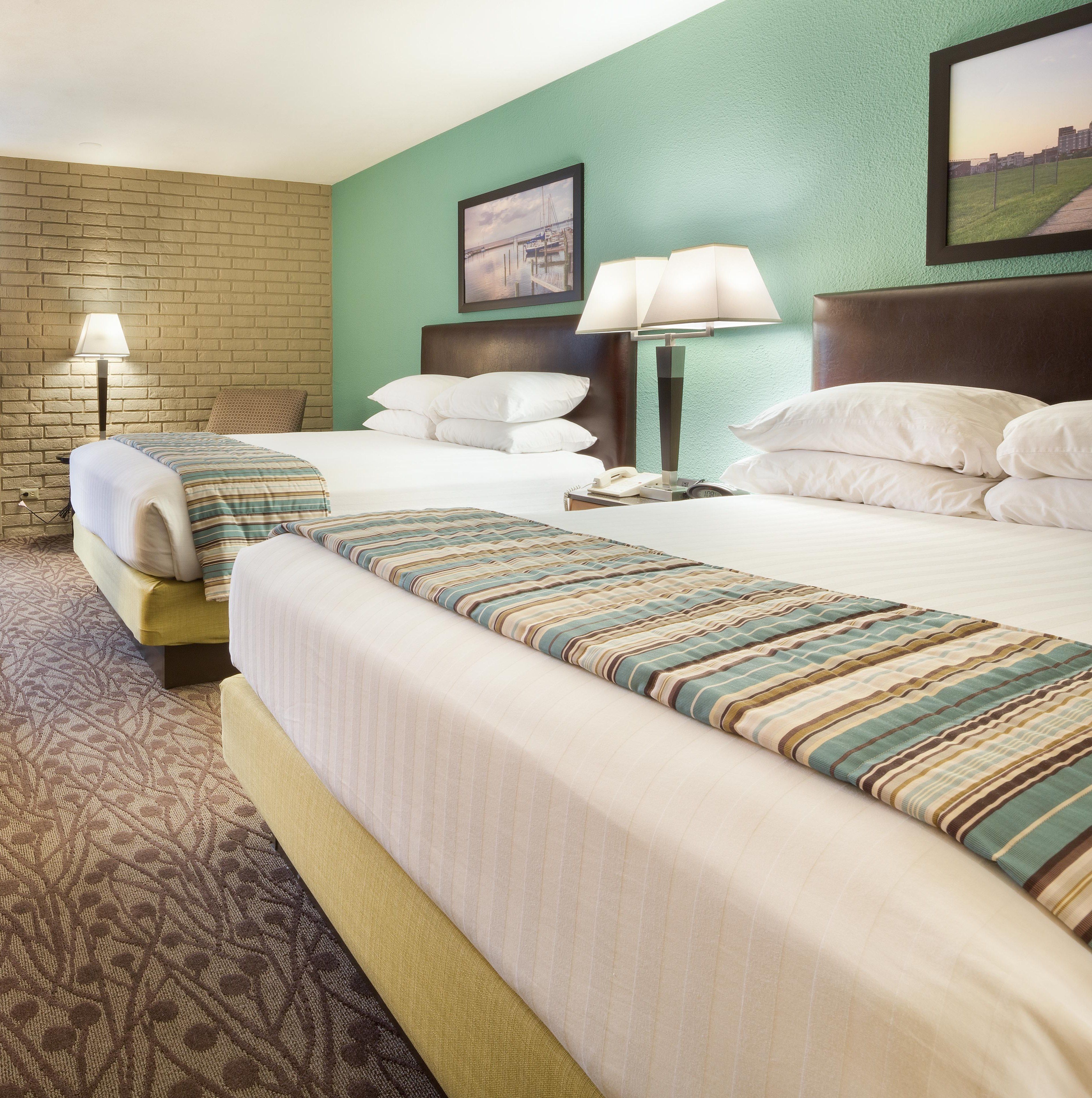 desk, iron/ironing board, free cots/infant beds, rollaway beds