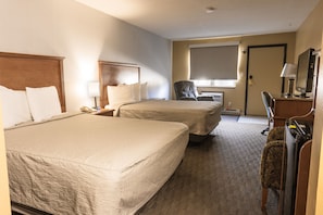 高級寢具、熨斗/熨衫板、免費 Wi-Fi、床單