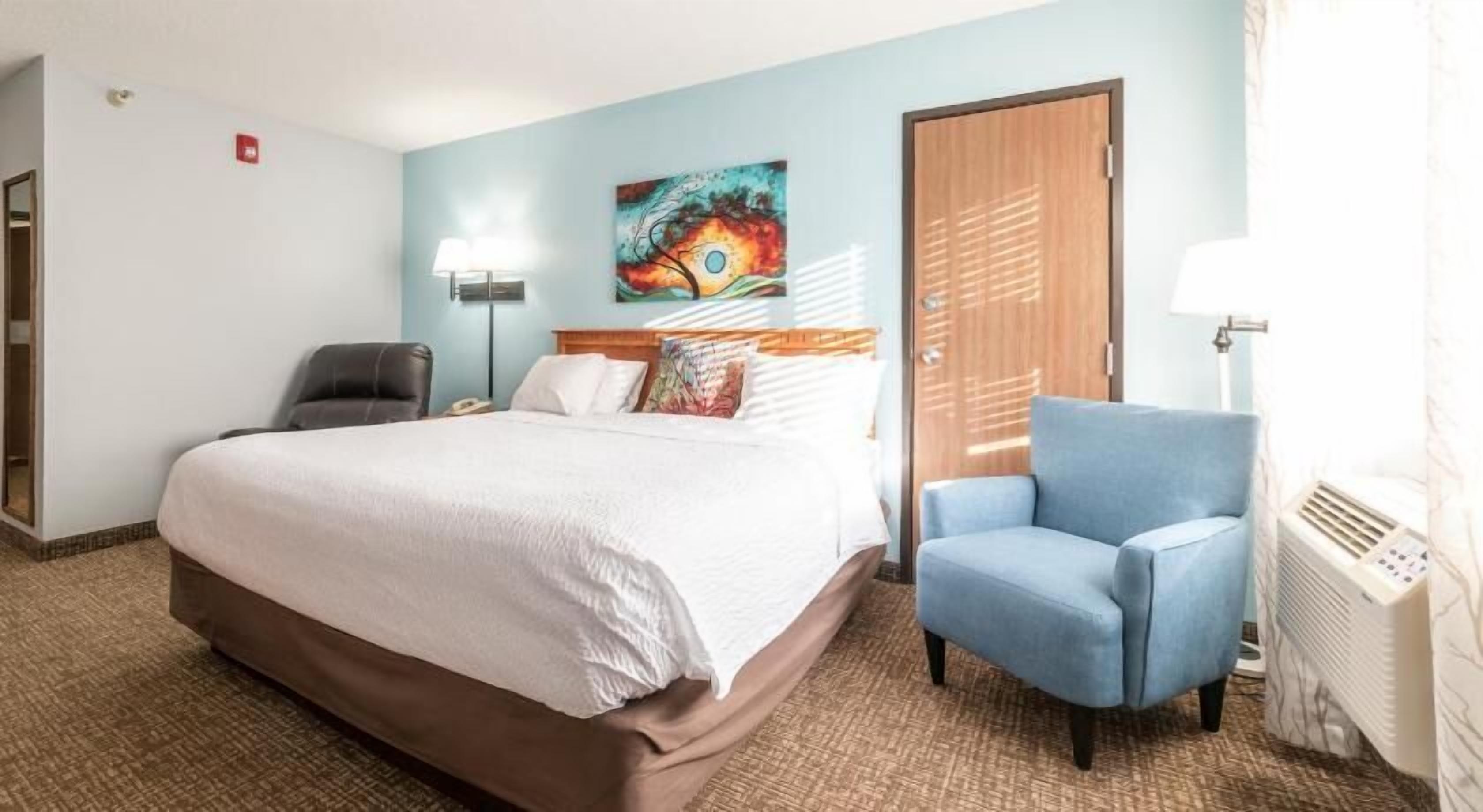 Caja de seguridad en la habitación y escritorio 