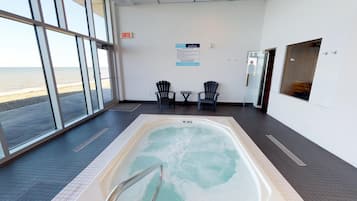 Bain à remous intérieur
