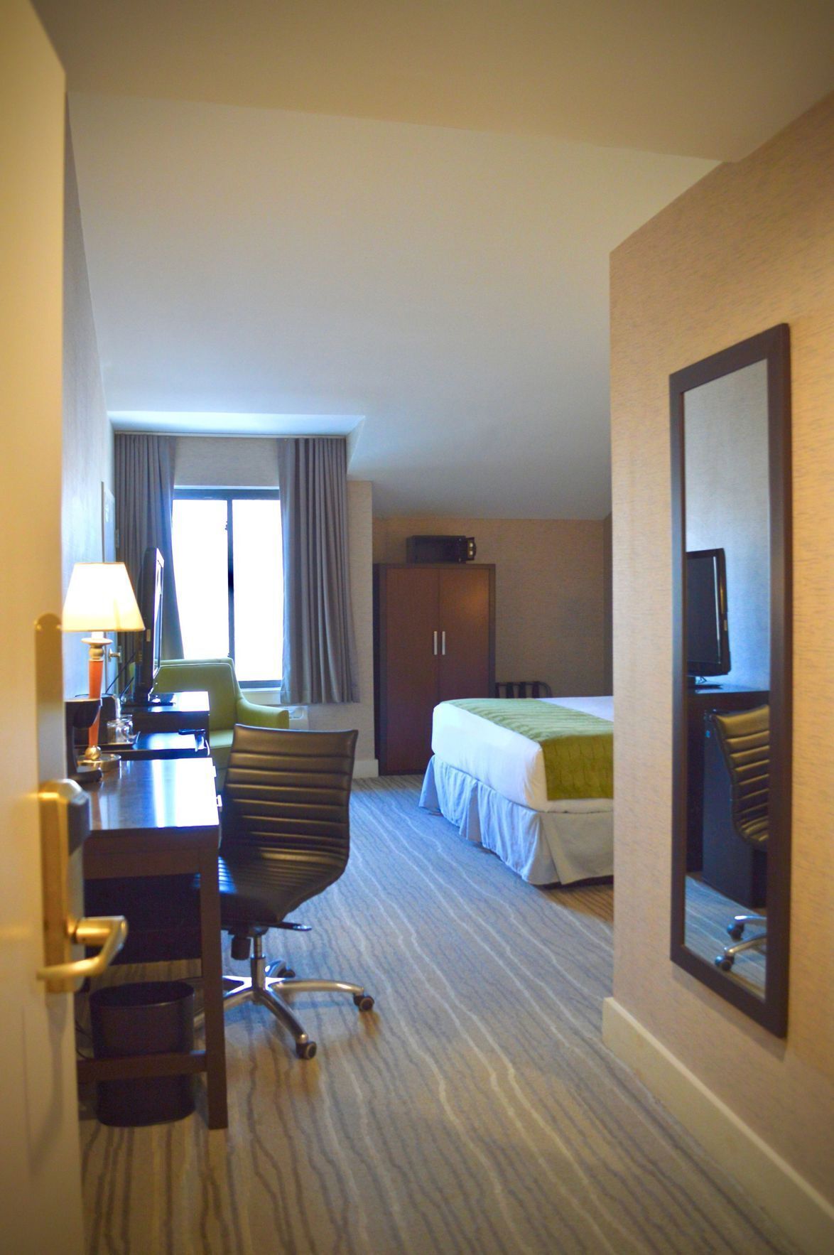 Premium bedding, pillowtop beds, in-room safe, blackout drapes