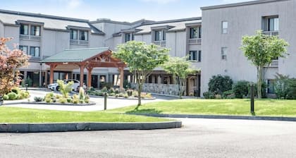 Heritage Hotel, Golf & Conference Center