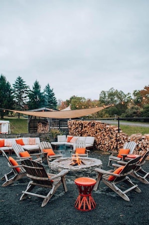 Exterior - La Tourelle Inn & Spa (Ithaca)