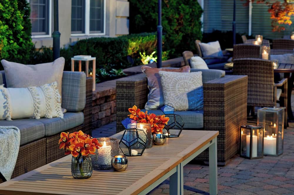 The Del Monte Lodge Renaissance Rochester Hotel & Spa