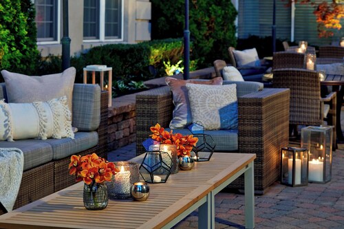 The Del Monte Lodge Renaissance Rochester Hotel & Spa