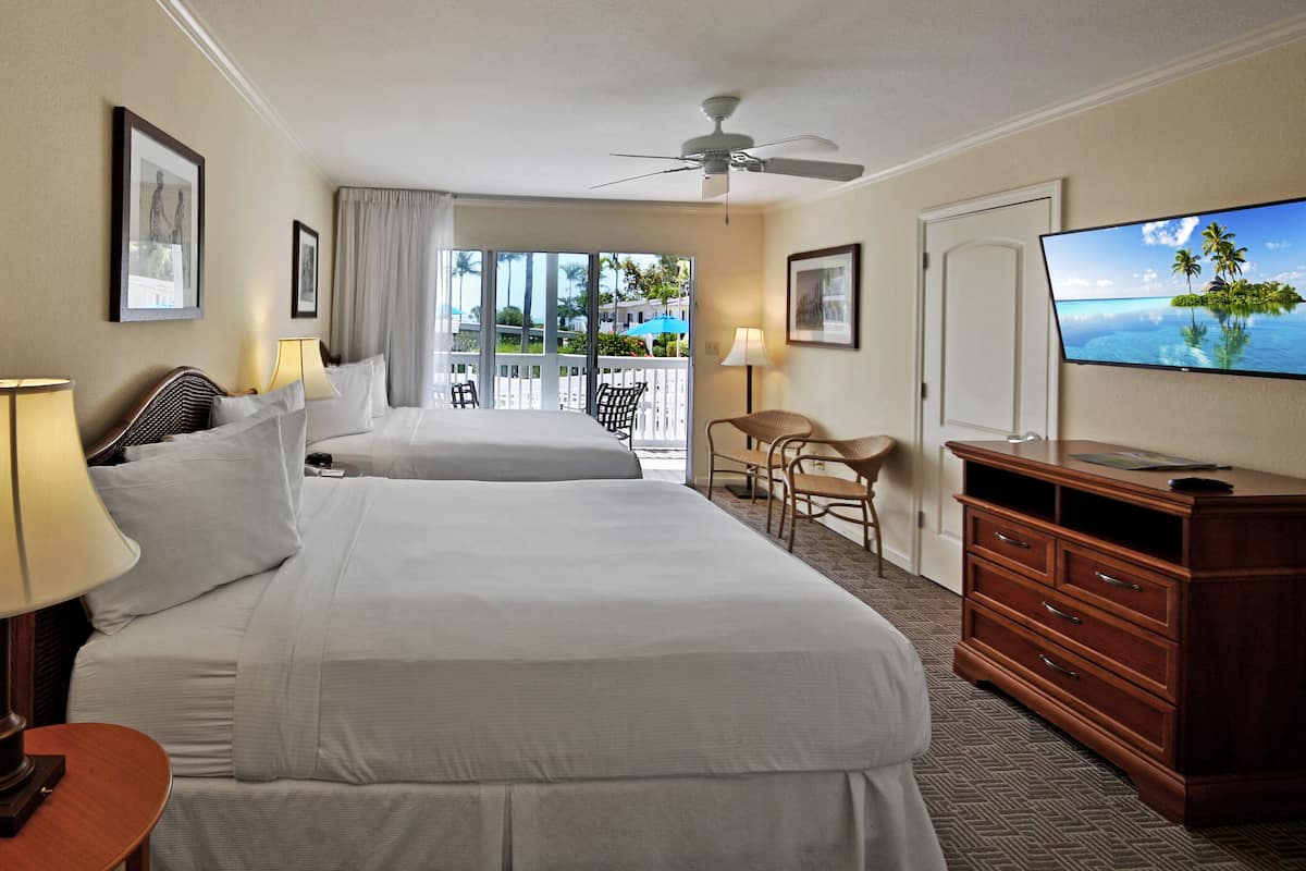 Premium bedding, in-room safe, iron/ironing board, free cots/infant beds