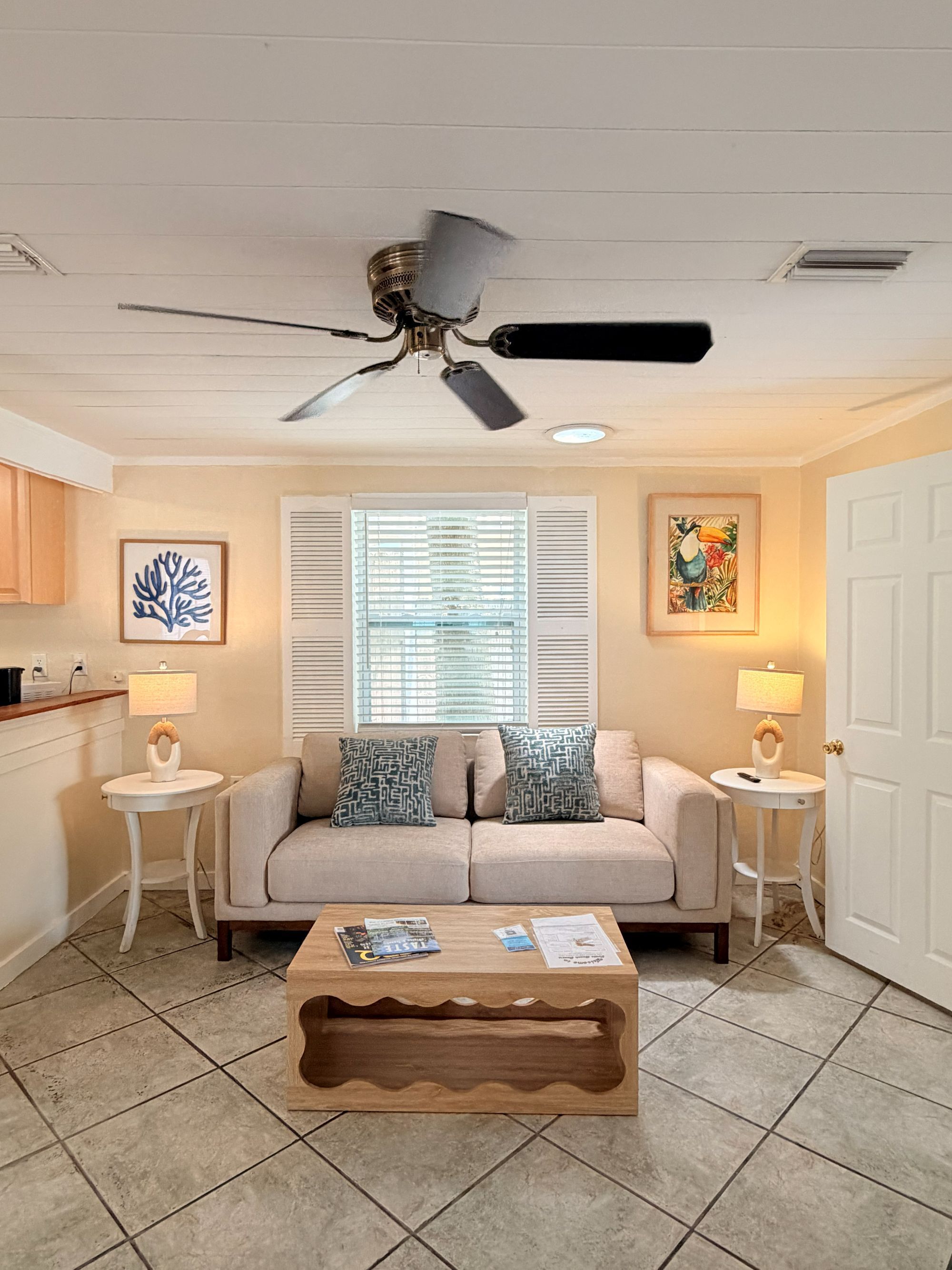 Cottage, Bay View (Bahama Breeze Room) | Living area | Flat-screen TV, DVD player