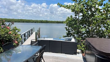 Townhome, 2 Bedrooms, Bay View | Terrace/patio