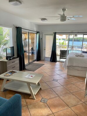 Cottage, Bay View (SouthWest Room) | Living area | Flat-screen TV, DVD player