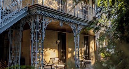 Mansion Hill Inn