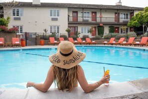 Exterior - Casa Munras Garden Hotel & Spa (Monterey)