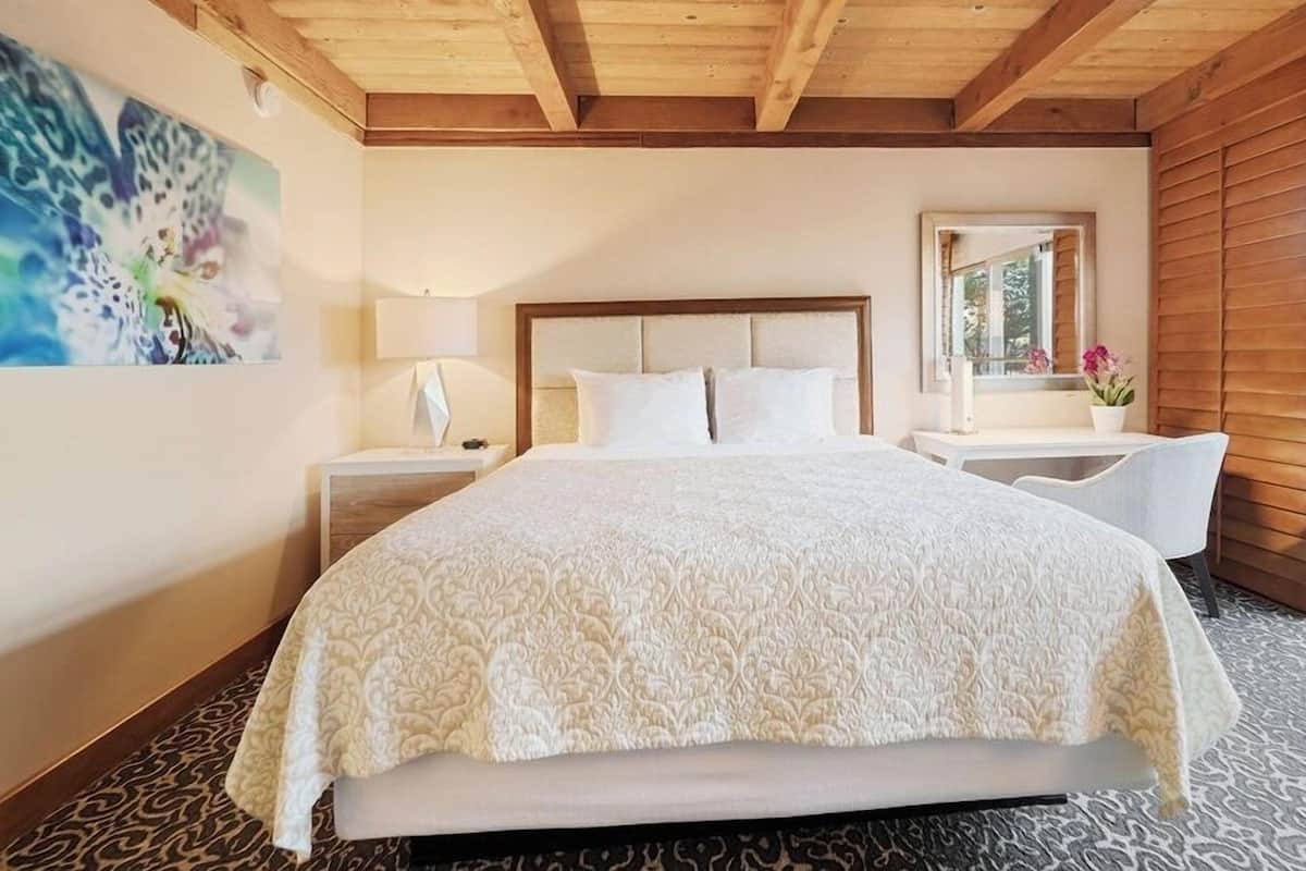 In-room safe, desk, iron/ironing board, free cots/infant beds