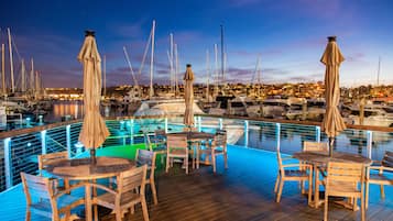 Sundeck