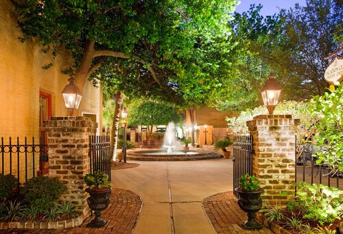Hilton Vacation Club Lodge Alley Inn Charleston
