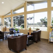 Silver Surf Motel