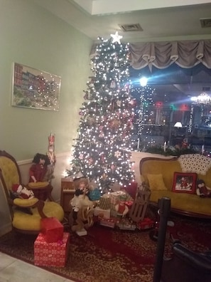Reception - The Charles Inn at Vacationland Inns (Bangor)